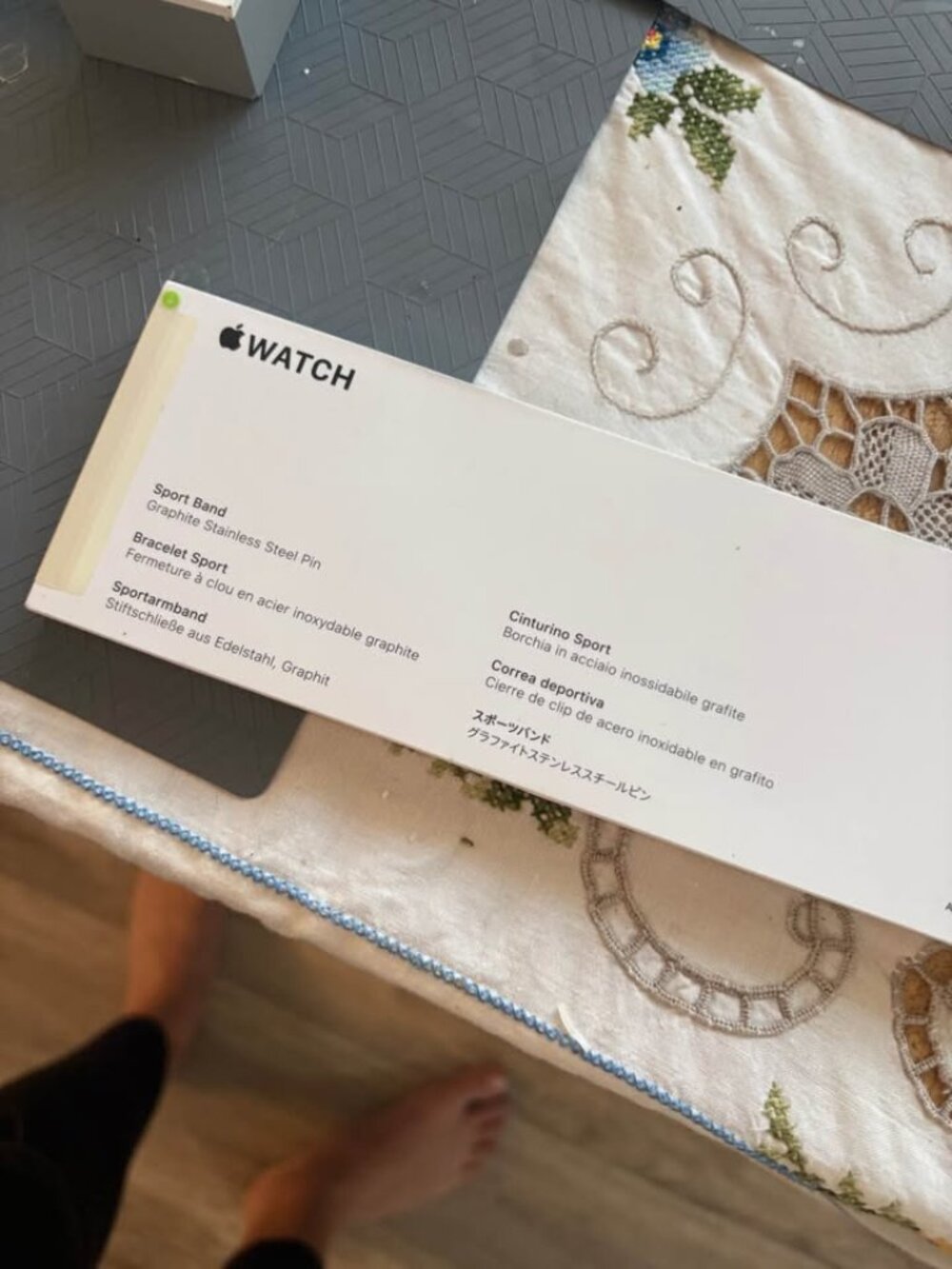 Apple Watch Sport Band 41mm Black OEM Authentic - Picture 2 of 2